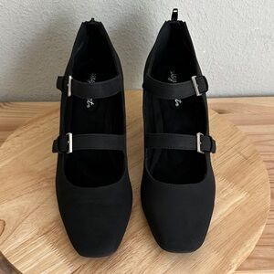 Easy Street Womens Willis Stiletto Heel Pumps